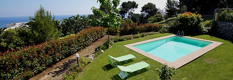 Ferienwohnung Villa Paradiso mit Privatpool und Meerblick in Ligurien