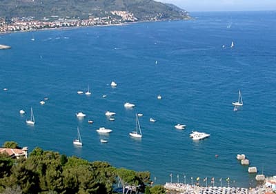 Segeln in Diano Marina, Ligurien