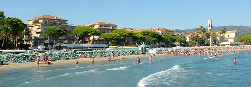 Strand in Diano Marina, Ligurien
